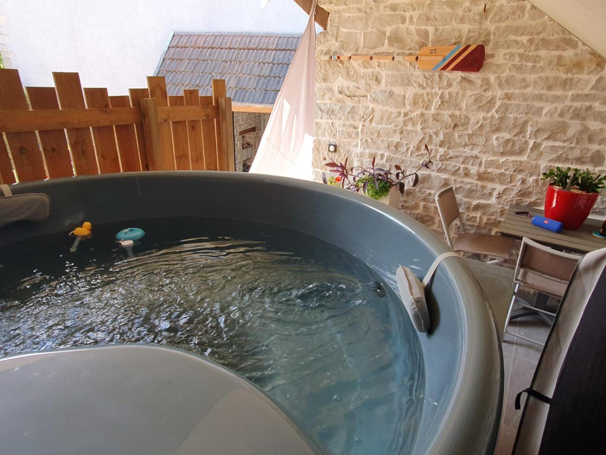 Le Terrier Hotel Miserey-Salines Екстериор снимка